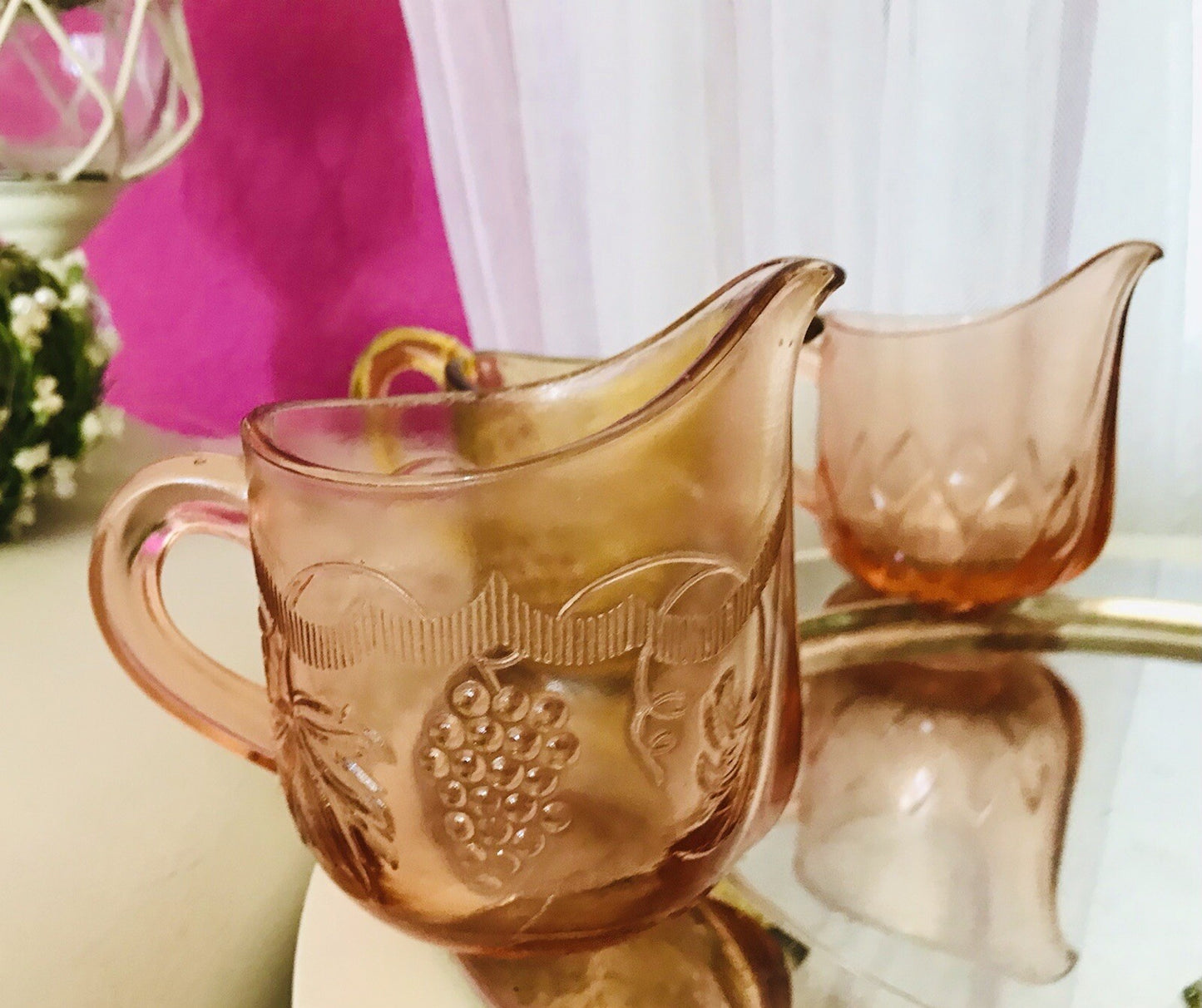 Antik 5 Art Déco Pressglas Sahnegießer Milchkännchen Kännchen Glas gelb rosa