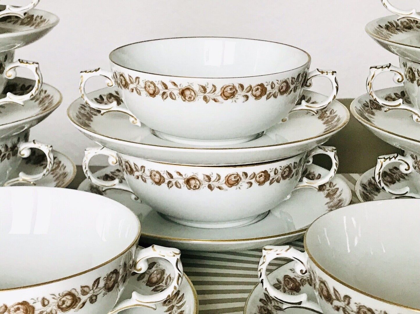 Vintage Porzellan Tafelservice Fürstenberg 12 Suppentassen weiß braun gold