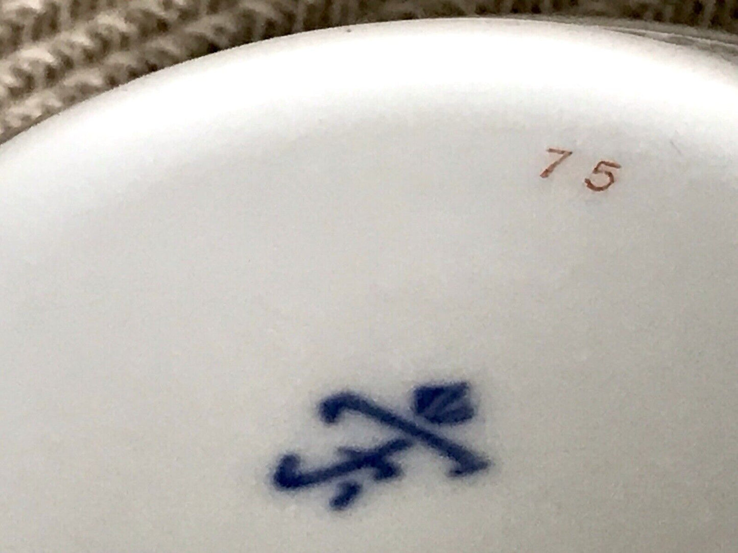 Vintage Porzellan Tafelservice Fürstenberg 12 Suppentassen weiß braun gold