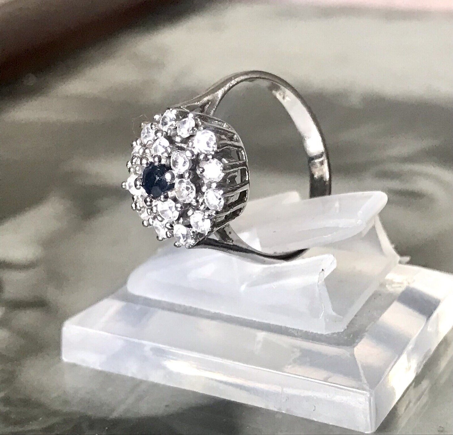 Vintage Entourage Halo Ring farblose Steine & Saphir Silber 925 ~Gr.54