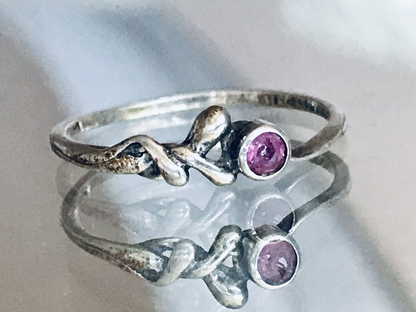 Antik? Vintage Damen filigran Ring lila Stein Silber 835 Gr.56 17,8