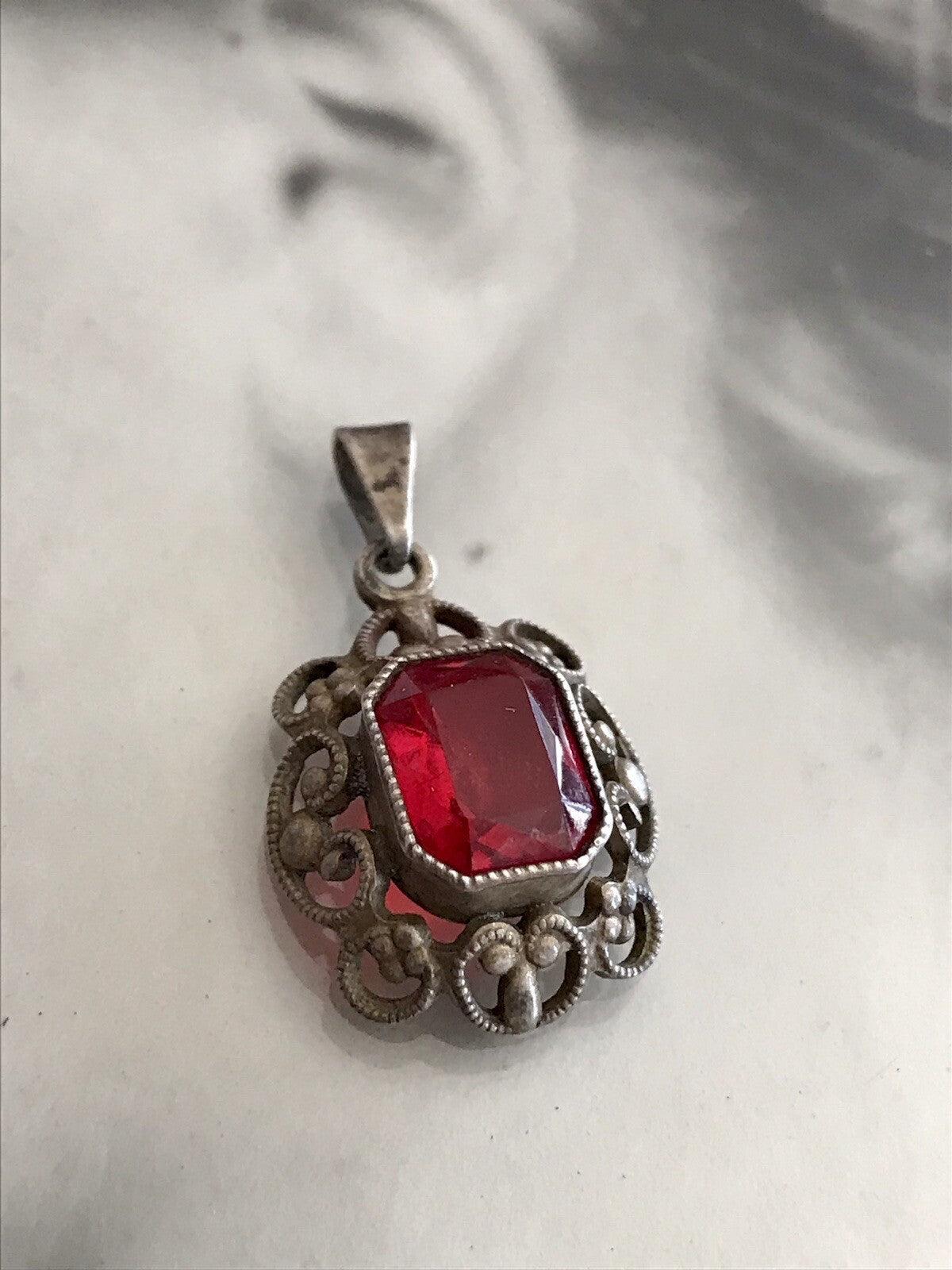 Antik Jugendstil Art Déco Edel Anhänger 835 Silber SUPER Design roter Stein