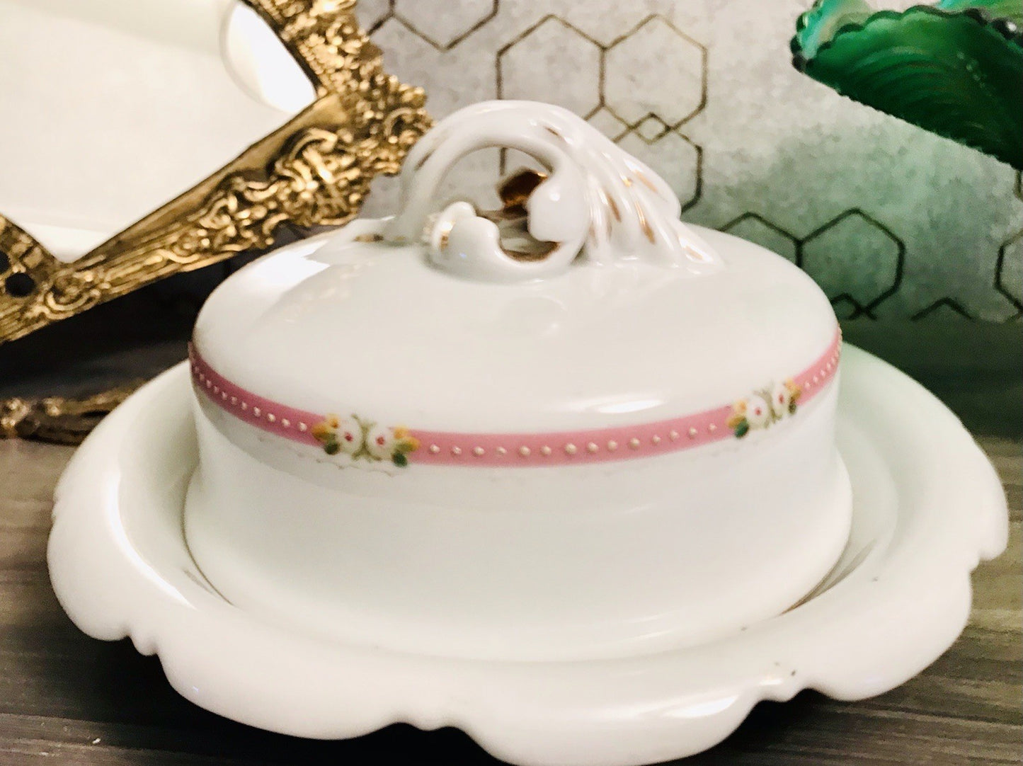 Antik Biedermeier Porzellan Butterdose Dose Handbemalung weiß rosa gold