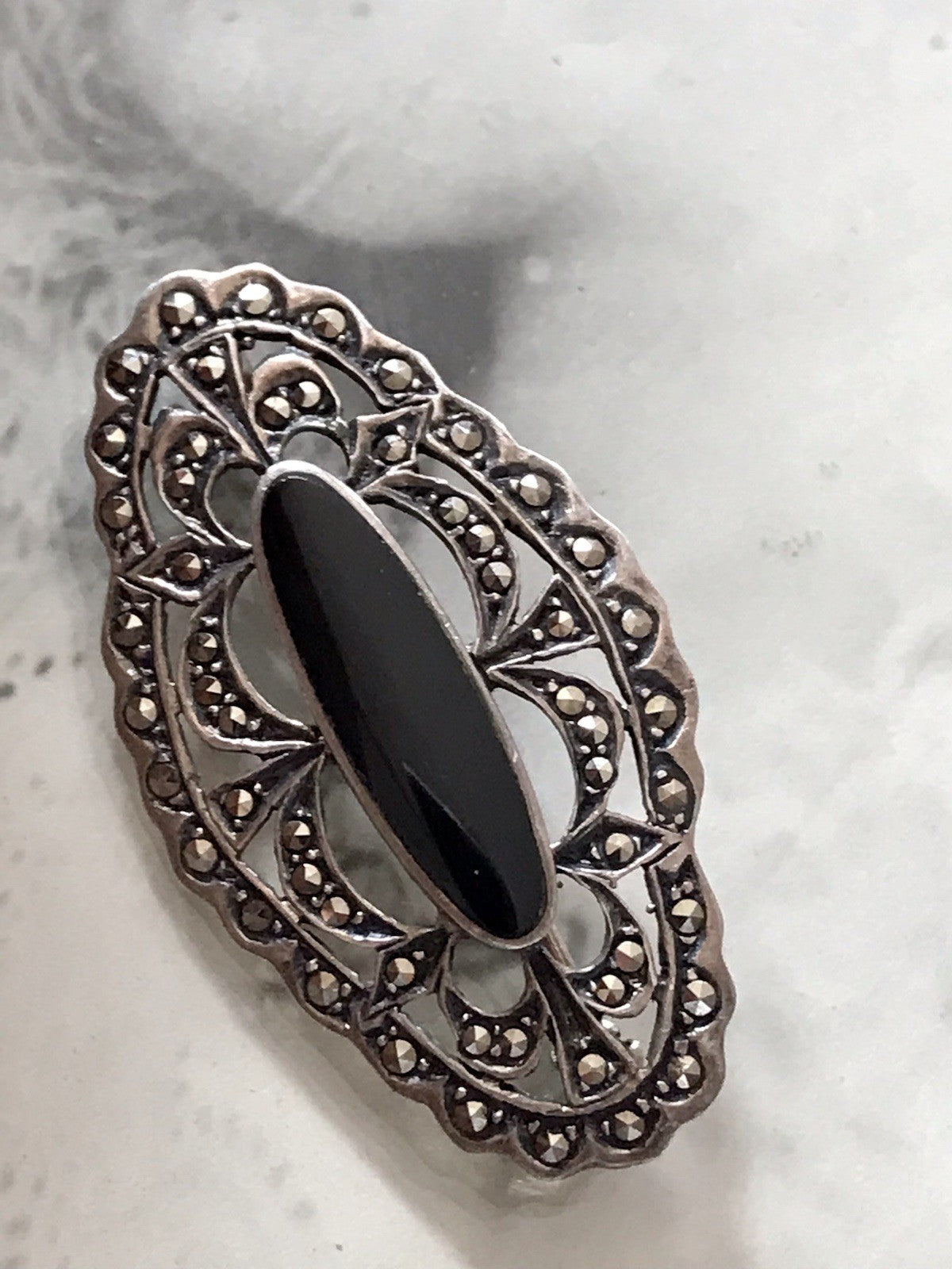 Antik Art Déco Edel Silber 925er Markasiten Onyx Edel Brosche