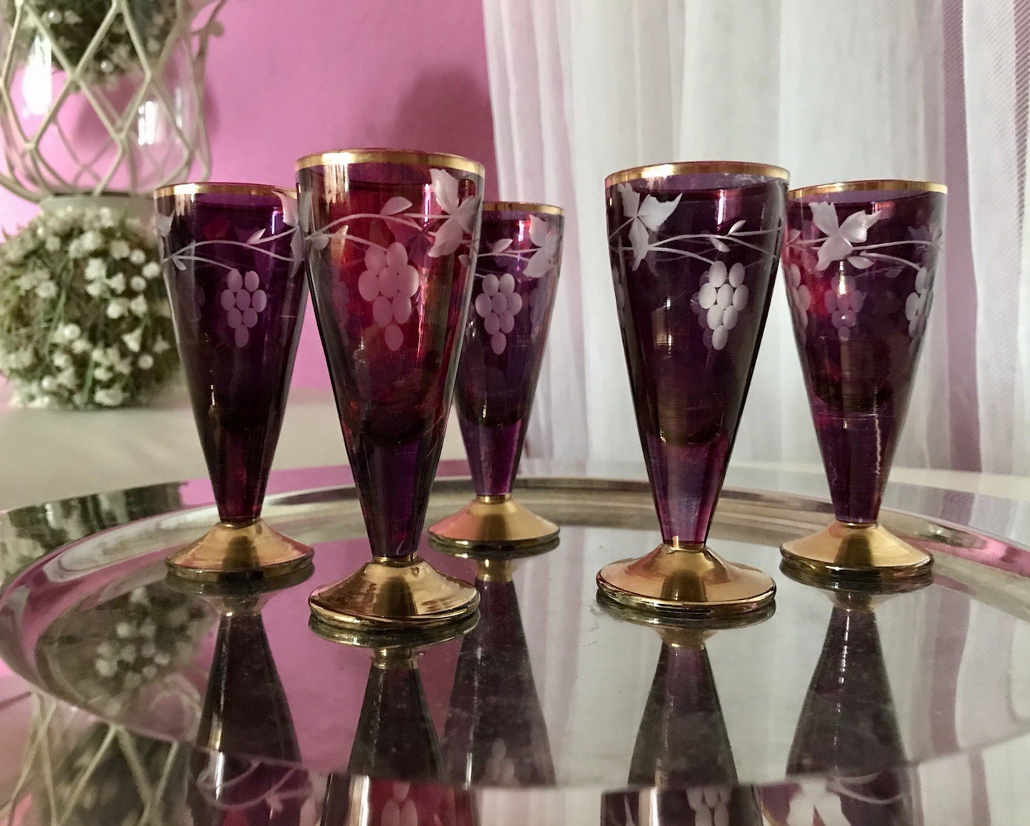 Antik Jugendstil Art Déco 5 Pinnchen Schnapsgläser Golddekor Gläser Schliff ROT