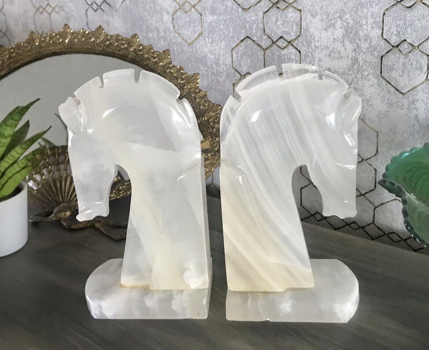 Vintage Alabaster 2 Buchstützen weißer Onyx wundervoll! 60er 70er