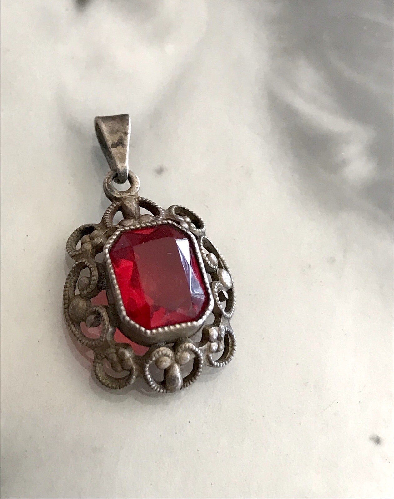 Antik Jugendstil Art Déco Edel Anhänger 835 Silber SUPER Design roter Stein
