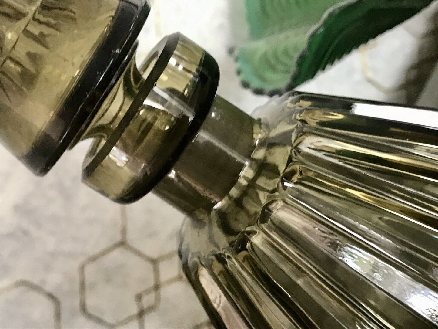 Antik Art Déco Bauhaus Glas Karaffe Dekanter Rauchglas wundervoll
