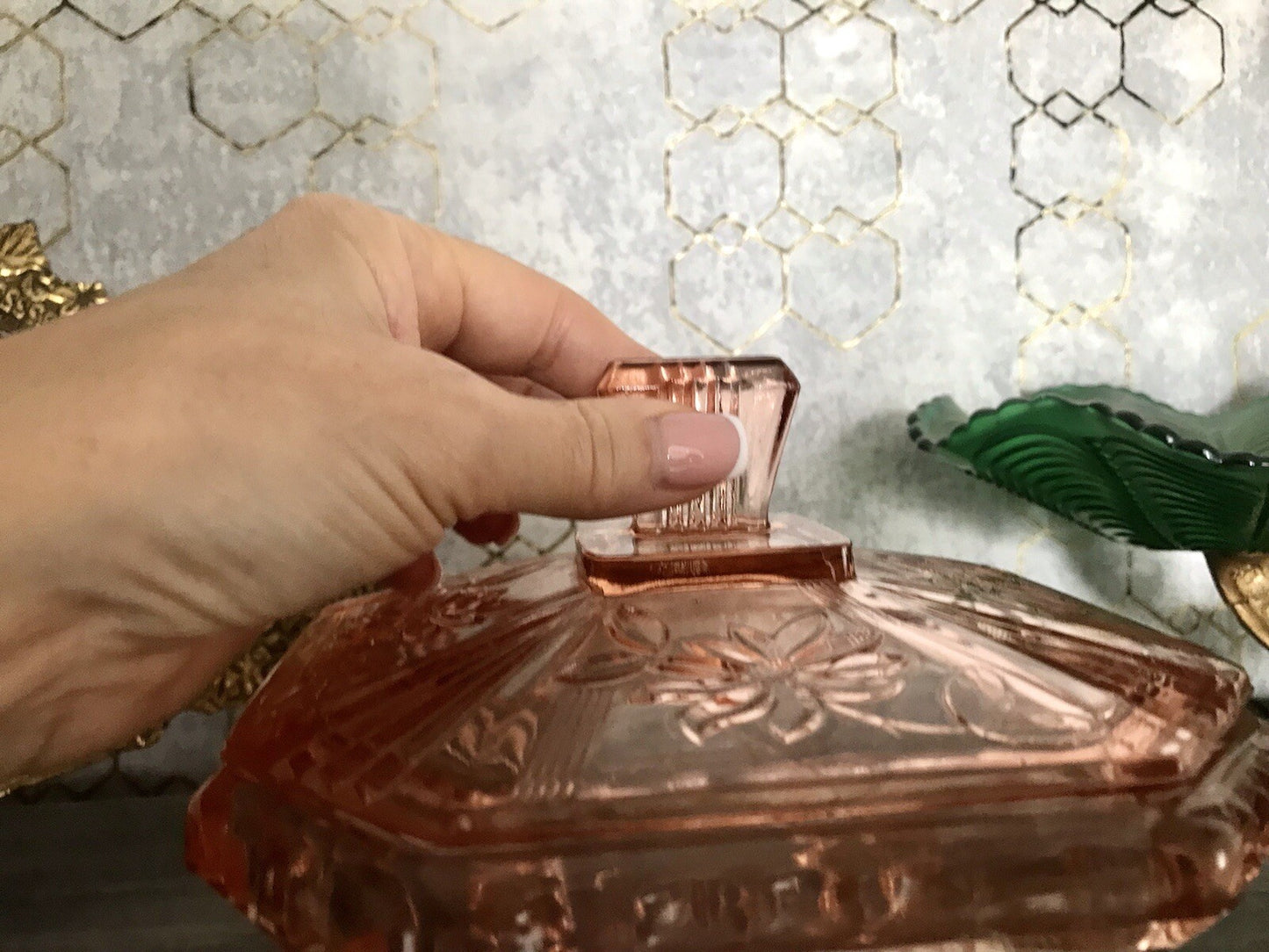Antik Art Déco Dose Deckeldose Zierdose Pressglas Rosalin rosa Glas