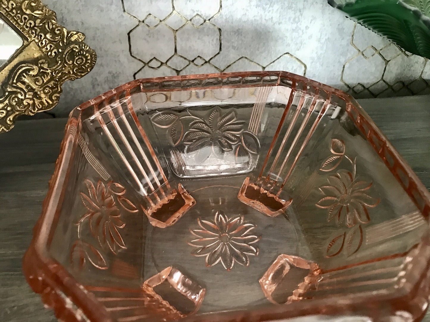 Antik Art Déco Dose Deckeldose Zierdose Pressglas Rosalin rosa Glas