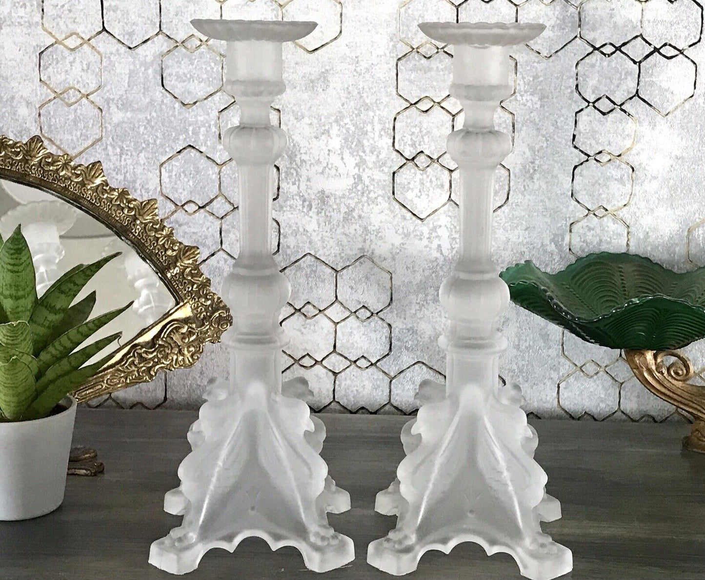 Antik Val Saint Lambert 2 Griffon Kerzenleuchter Kerzenständer EDEL Glas