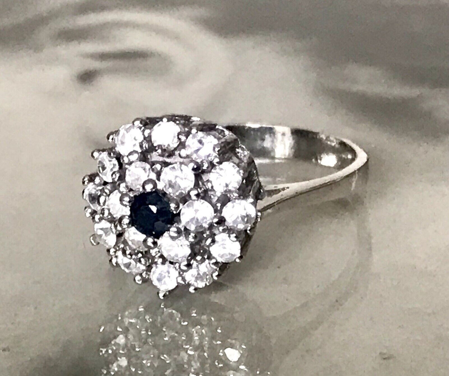 Vintage Entourage Halo Ring farblose Steine & Saphir Silber 925 ~Gr.54