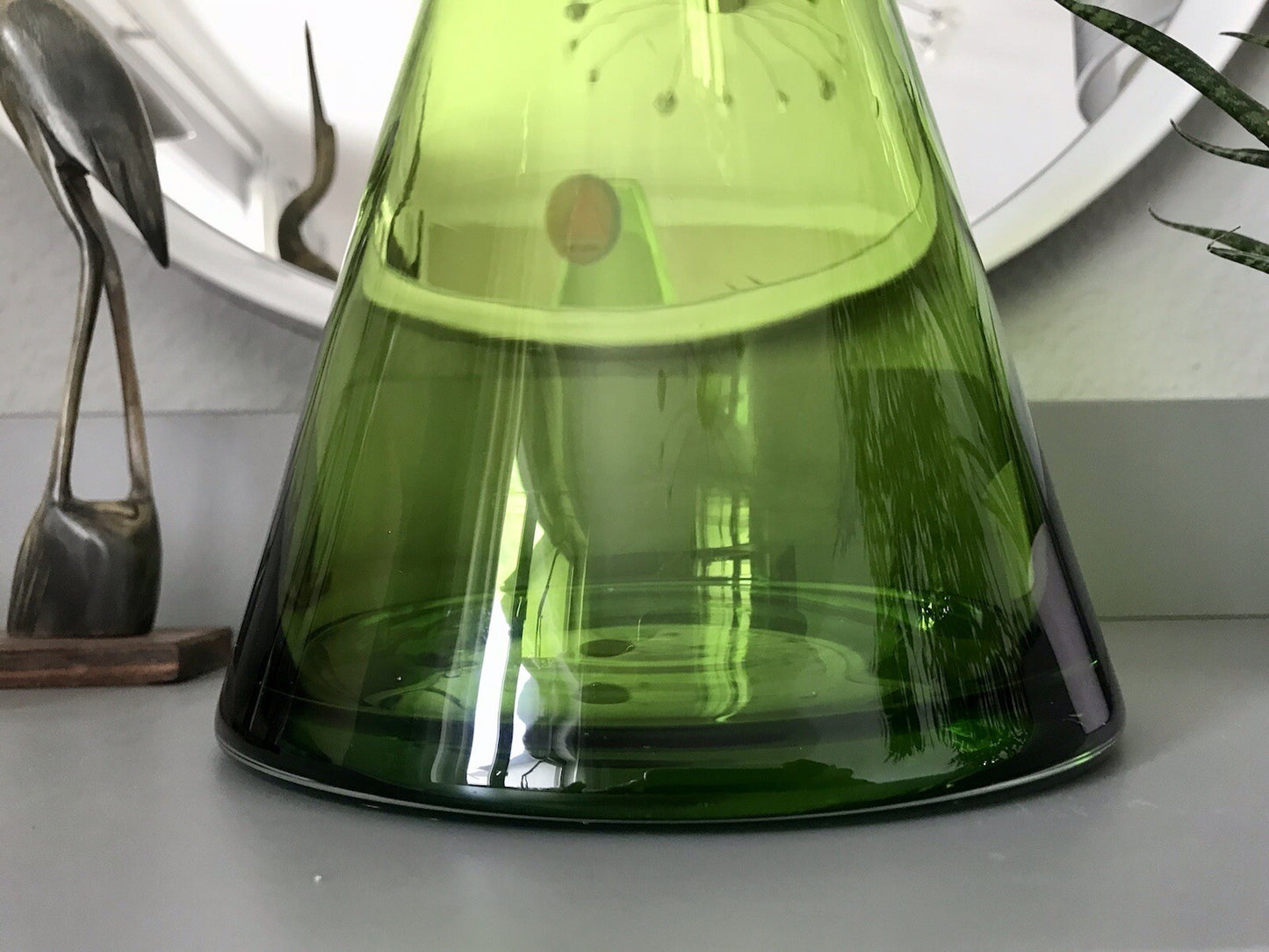 Große kegelförmige Vase Glasvase grün SCHÖN