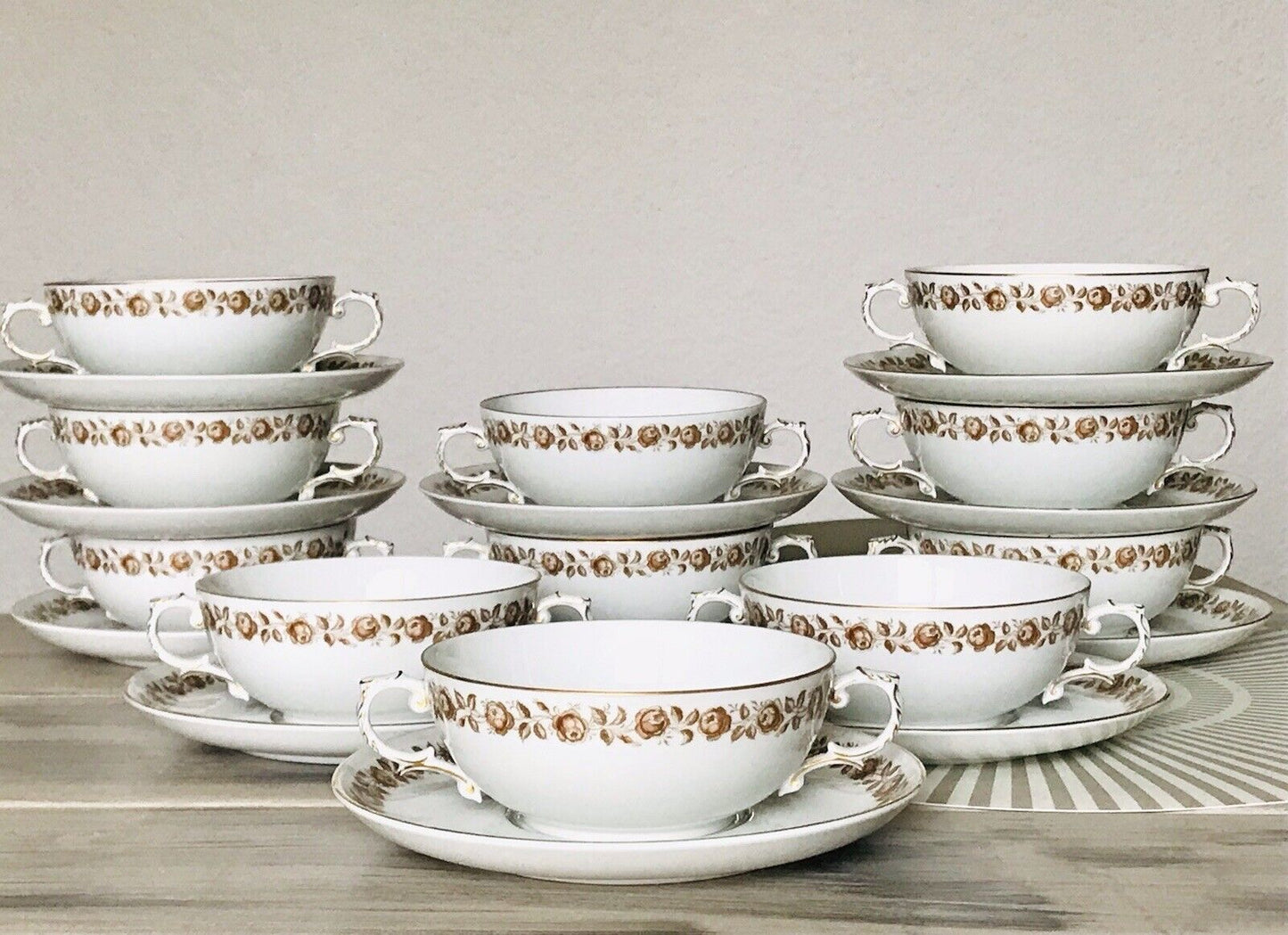 Vintage Porzellan Tafelservice Fürstenberg 12 Suppentassen weiß braun gold