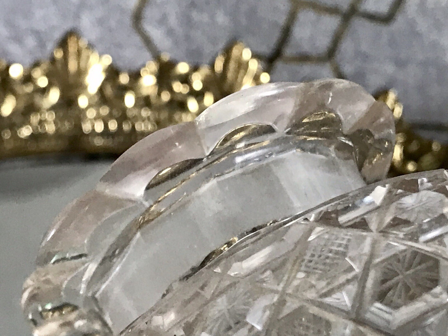 Antik uralt ~1850 Glasdose Schale m. Fuß Bonboniere Kristallglas Schliff Schnitt