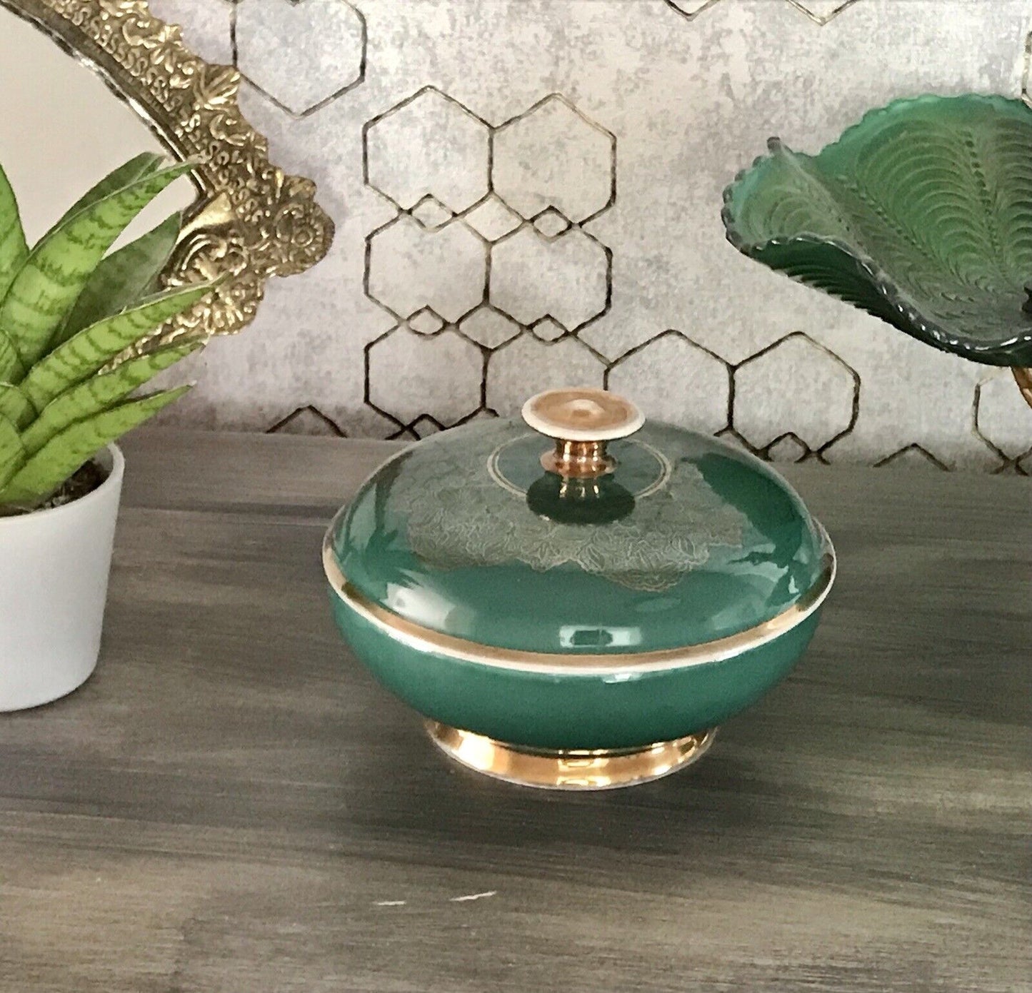 Spätes Art Vintage 50er Porzellan Dose Deckeldose Bonboniere grün gold Seltmann