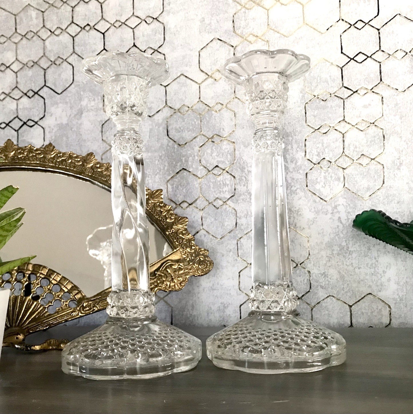 Antik Art Déco 2x Kerzenleuchter Leuchter Kerzenständer Pressglas Glas