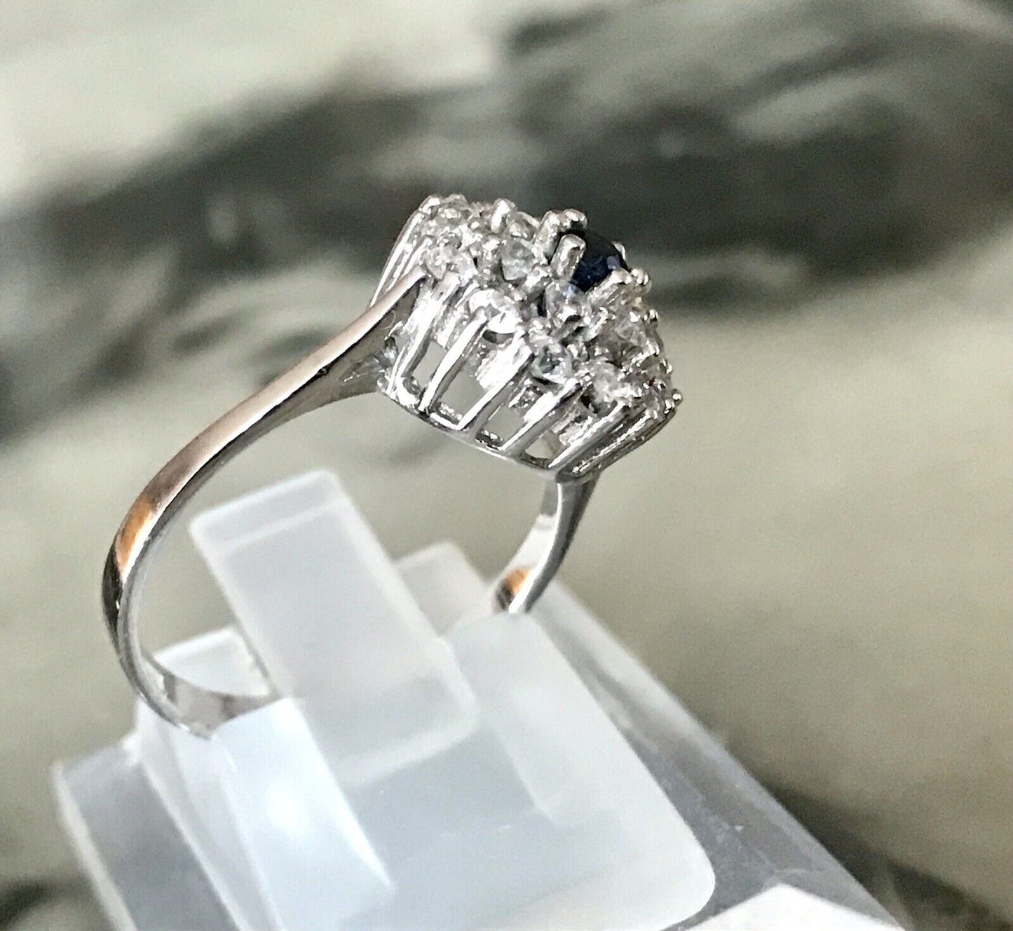 Vintage Entourage Halo Ring farblose Steine & Saphir Silber 925 ~Gr.54