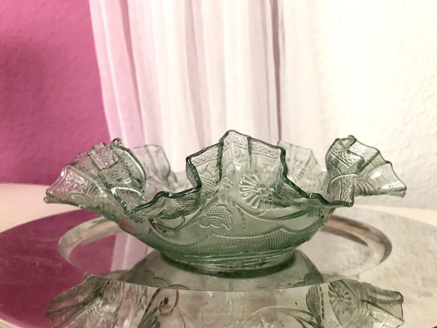 Antik Jugendstil gewellter Serviettenrand Pressglas Schale Glas so schön! grün