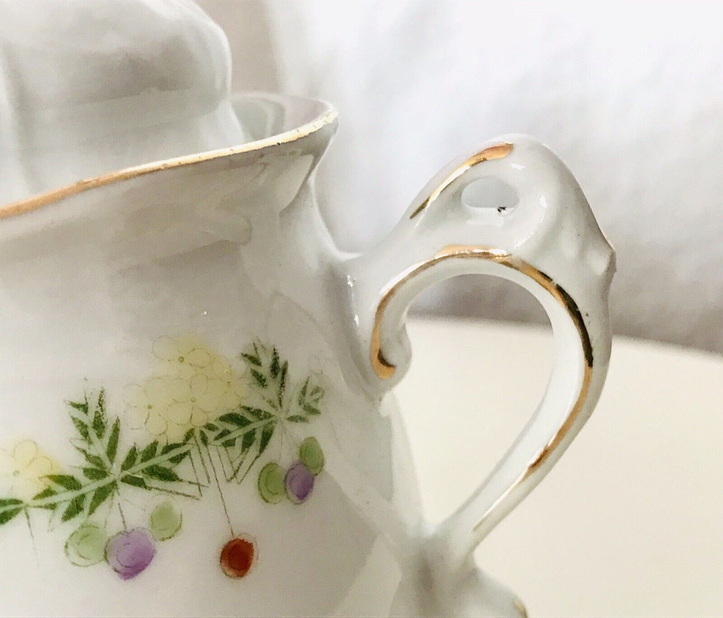 Antik Jugendstil Porzellan Kaffee Kernstück Kanne & Weihnachtsmotiv ! Ranken