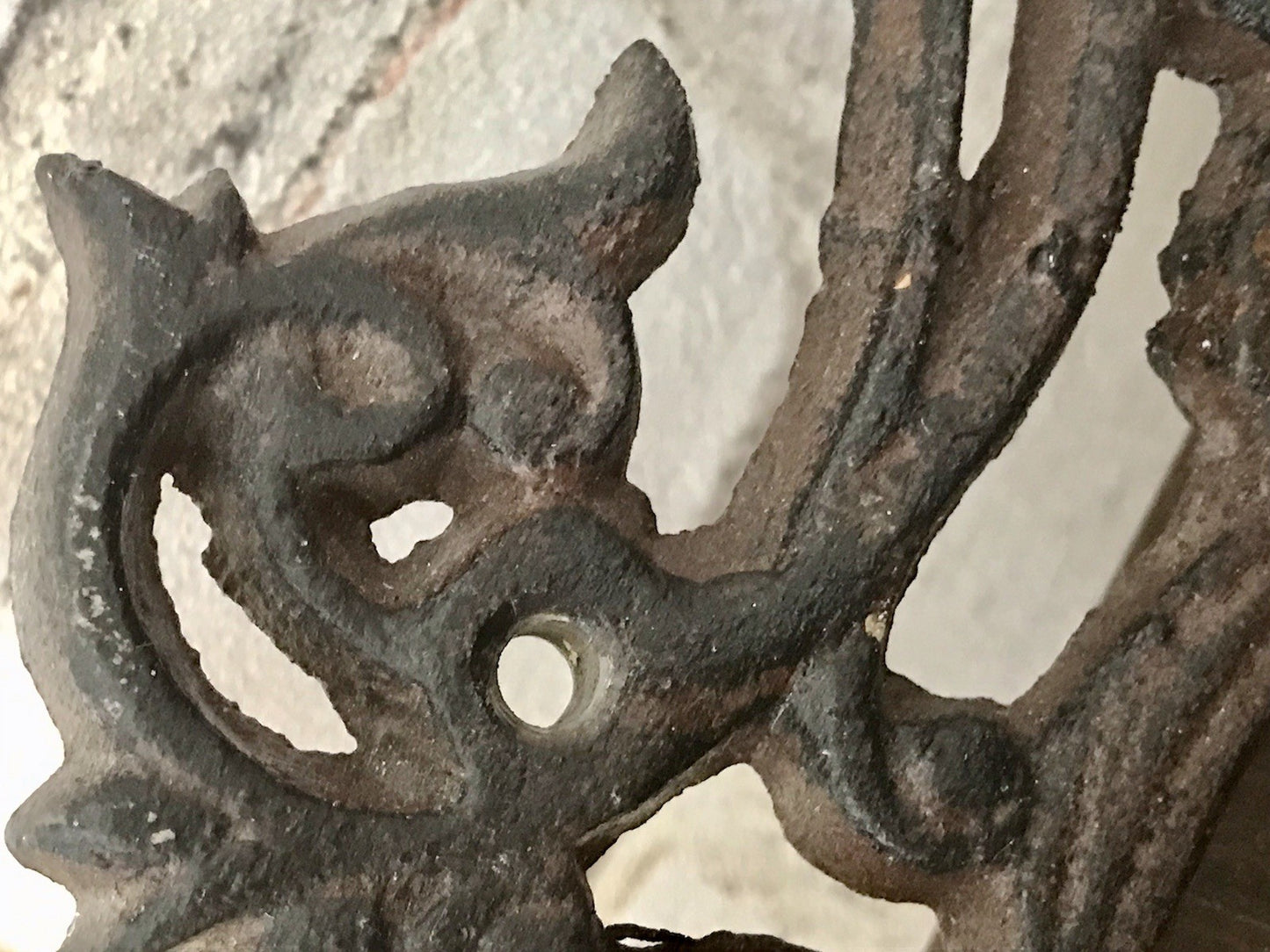 Nostalgie Landhaus Antiklook antikisiert Handtuchhalter Eisenguss Gusseisen