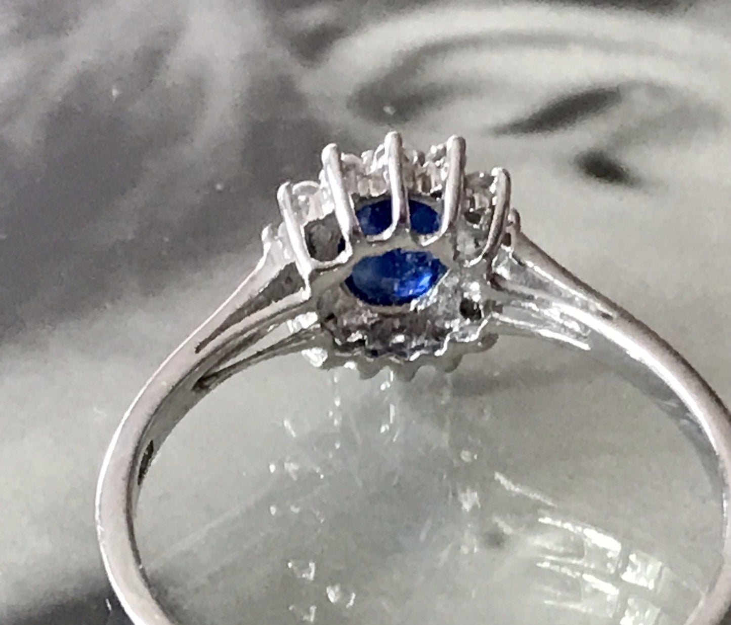 Vintage Entourage Halo Ring farblose Steine & Saphir Silber 925 ~Gr.62 63