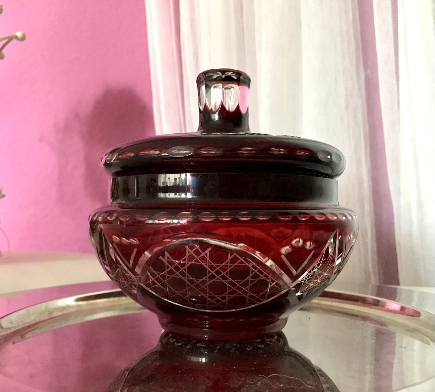 Vintage EDEL Glasdose Deckeldose Bonboniere Kristallglas Schliff Rubin Rot