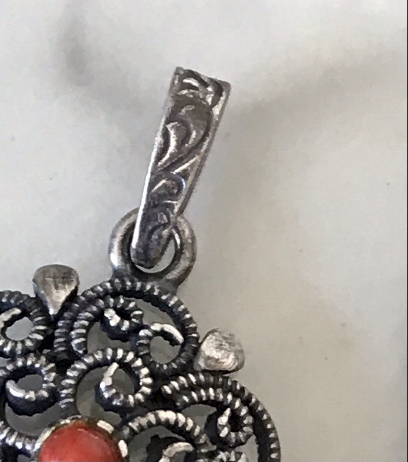 Antik Jugendstil Art Déco Anhänger 800 Silber filigran Koralle?