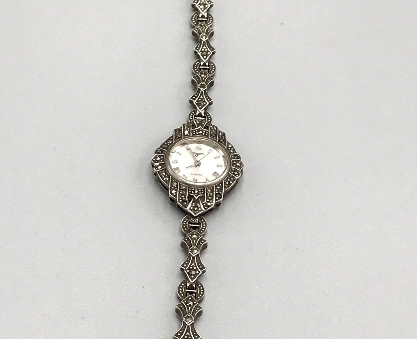 Vintage EDEL!!! Art Déco Stil 925 Silber Armbanduhr Damen Markasite wundervoll!