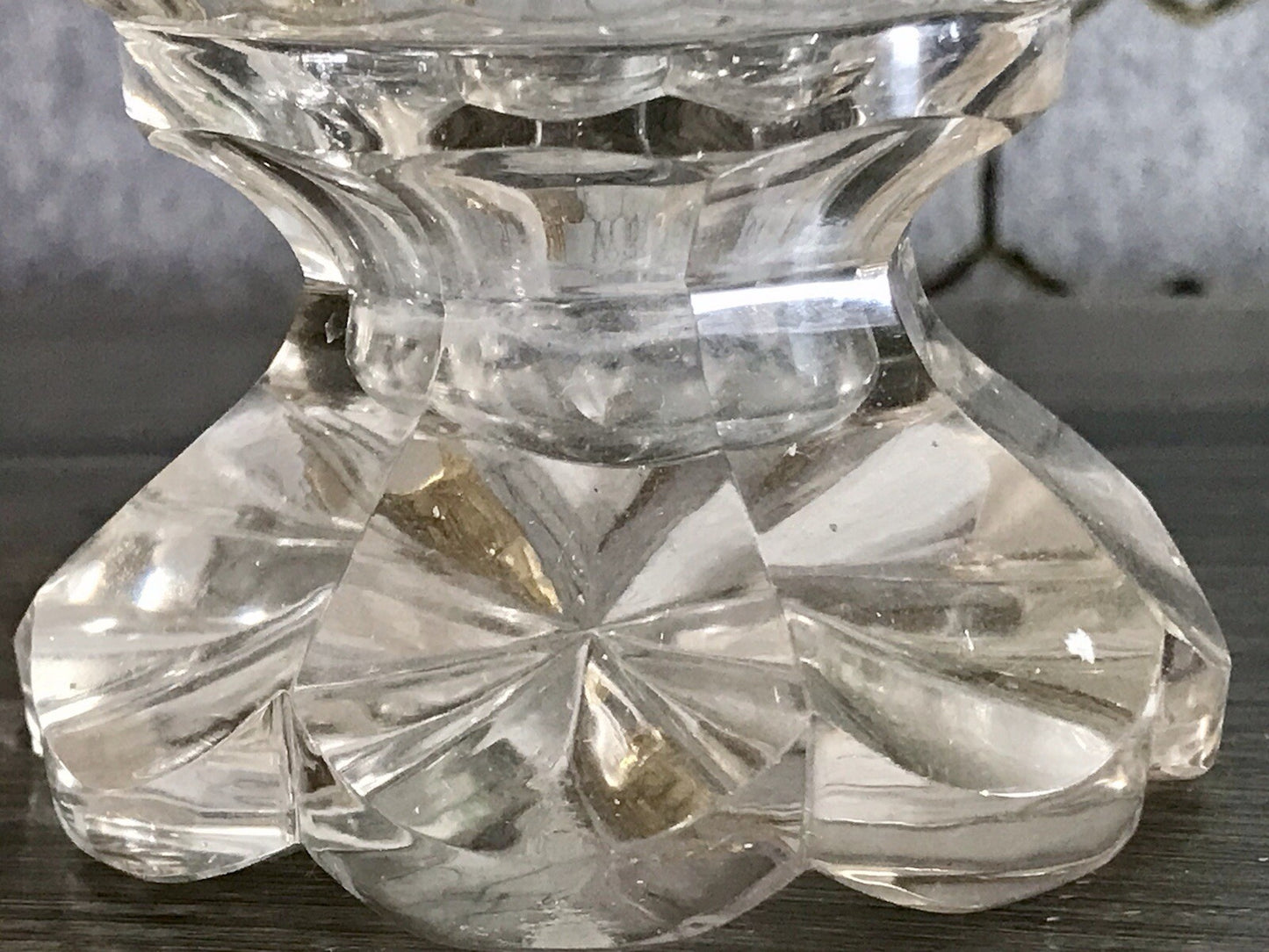 Antik uralt ~1850 Glasdose Schale m. Fuß Bonboniere Kristallglas Schliff Schnitt