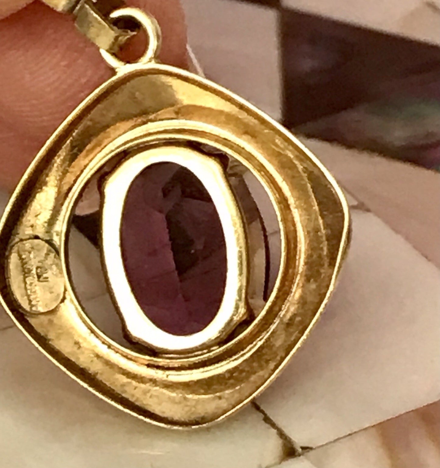 Vintage Designer Anhänger lila Stein Amethyst? Amerik. Doublè vergoldet