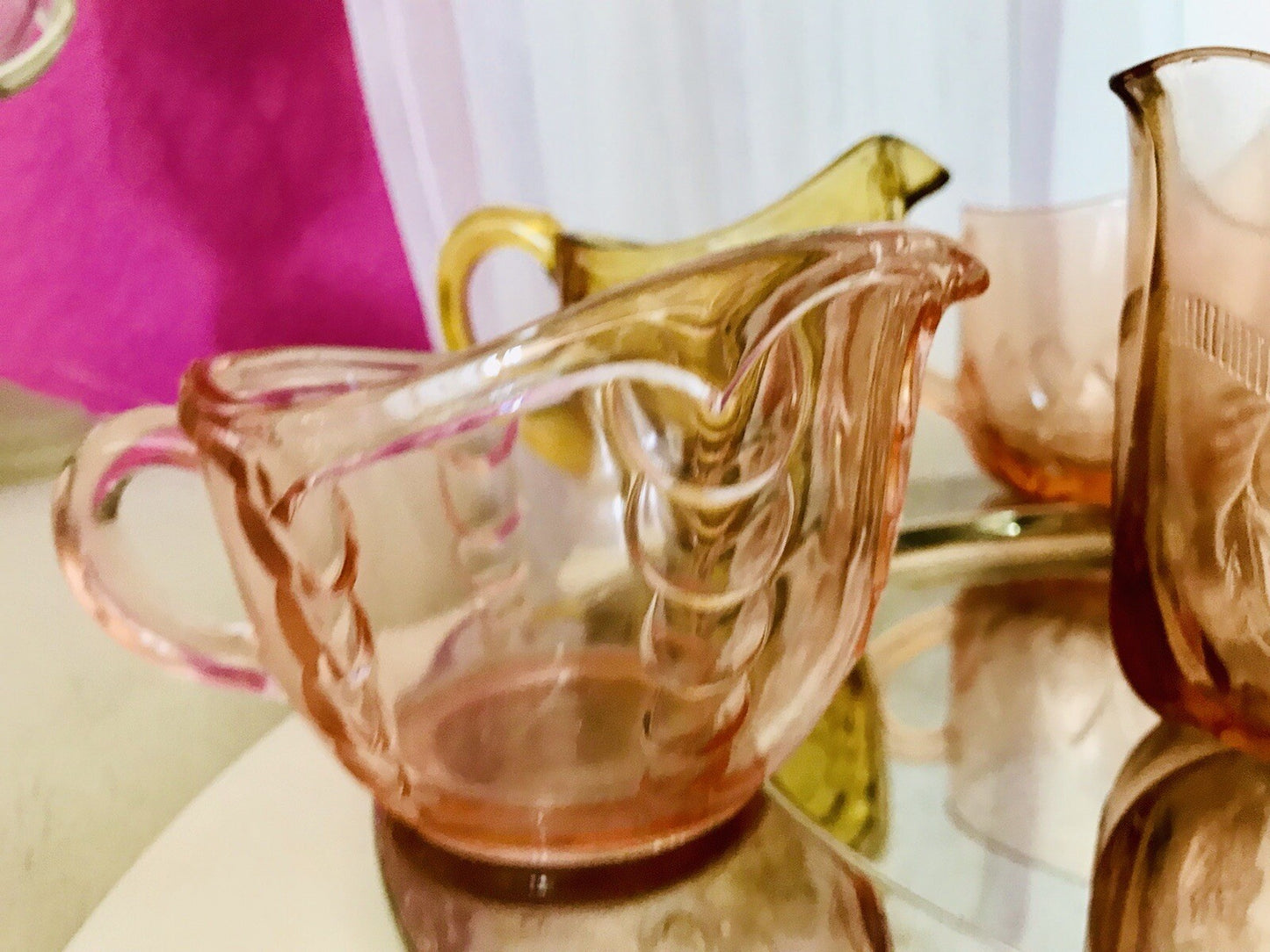 Antik 5 Art Déco Pressglas Sahnegießer Milchkännchen Kännchen Glas gelb rosa