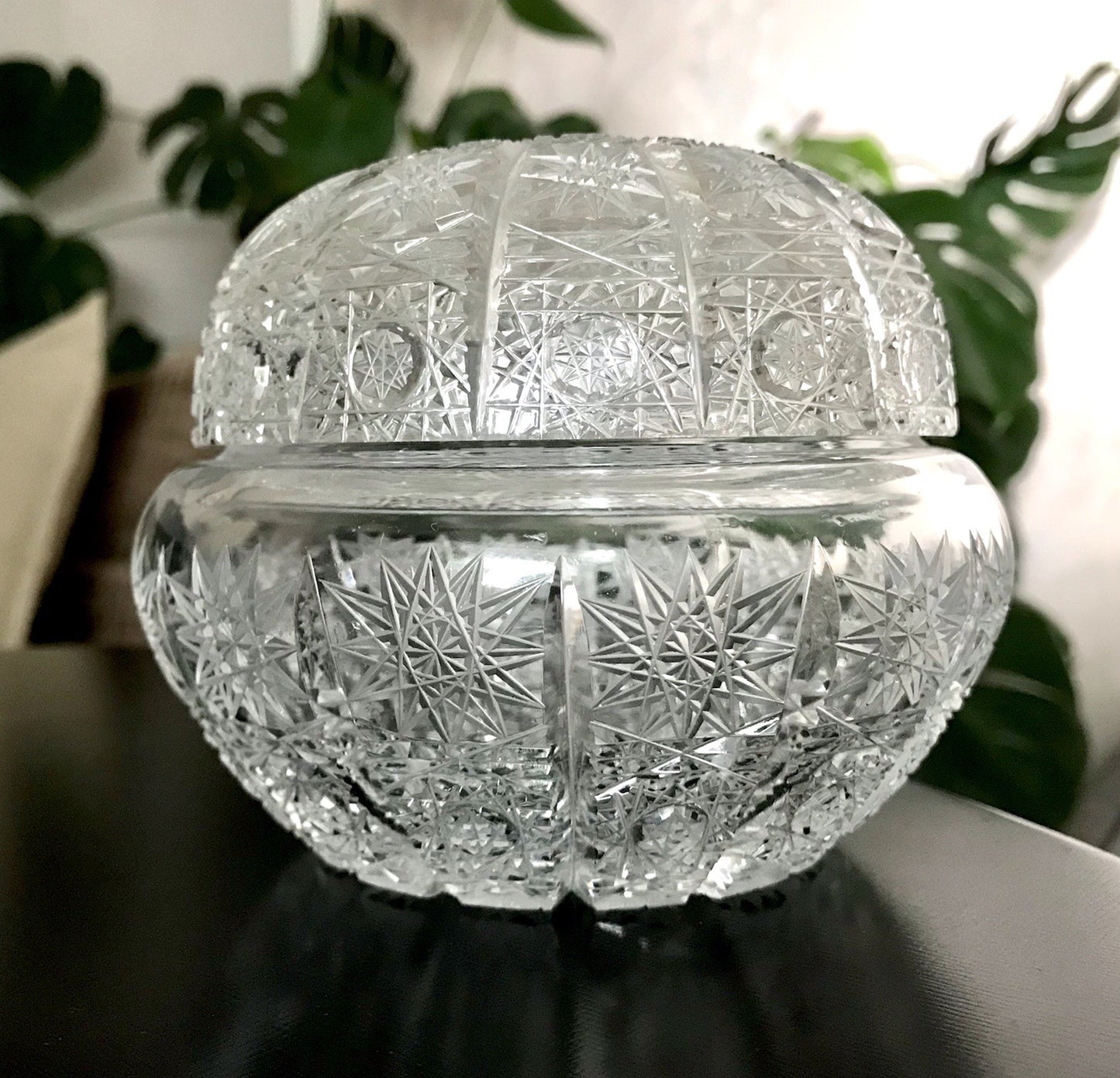 Vintage EDEL Glasdose Schale m. Deckel Bonboniere Kristallglas Schliff
