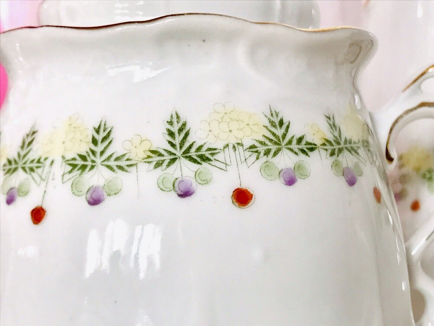 Antik Jugendstil Porzellan Kaffee Kernstück Kanne & Weihnachtsmotiv ! Ranken