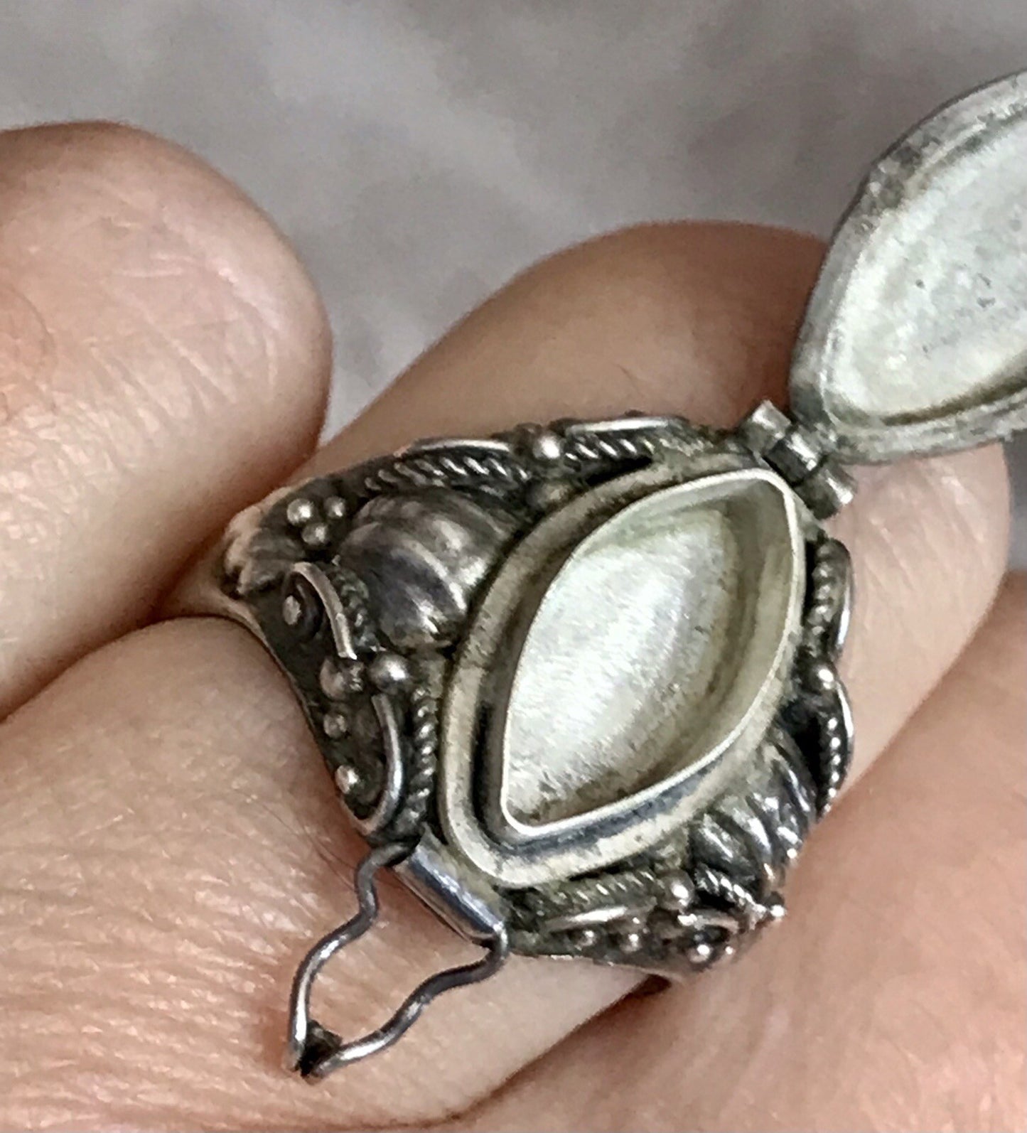 Vintage Edel Granatstein? DAMEN Giftring RING Silber 925 Gr.57
