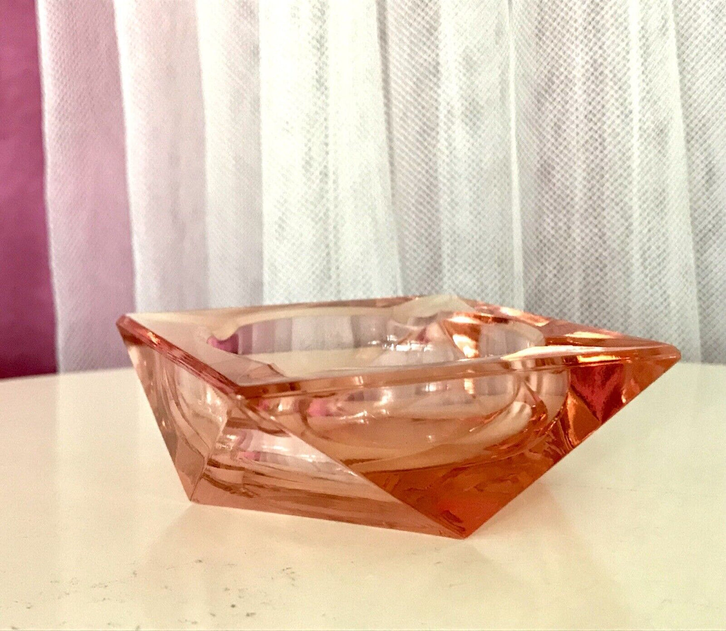 Antik Art Déco Aschenbecher Ascher Rosalin Pressglas Glas geometrisiert
