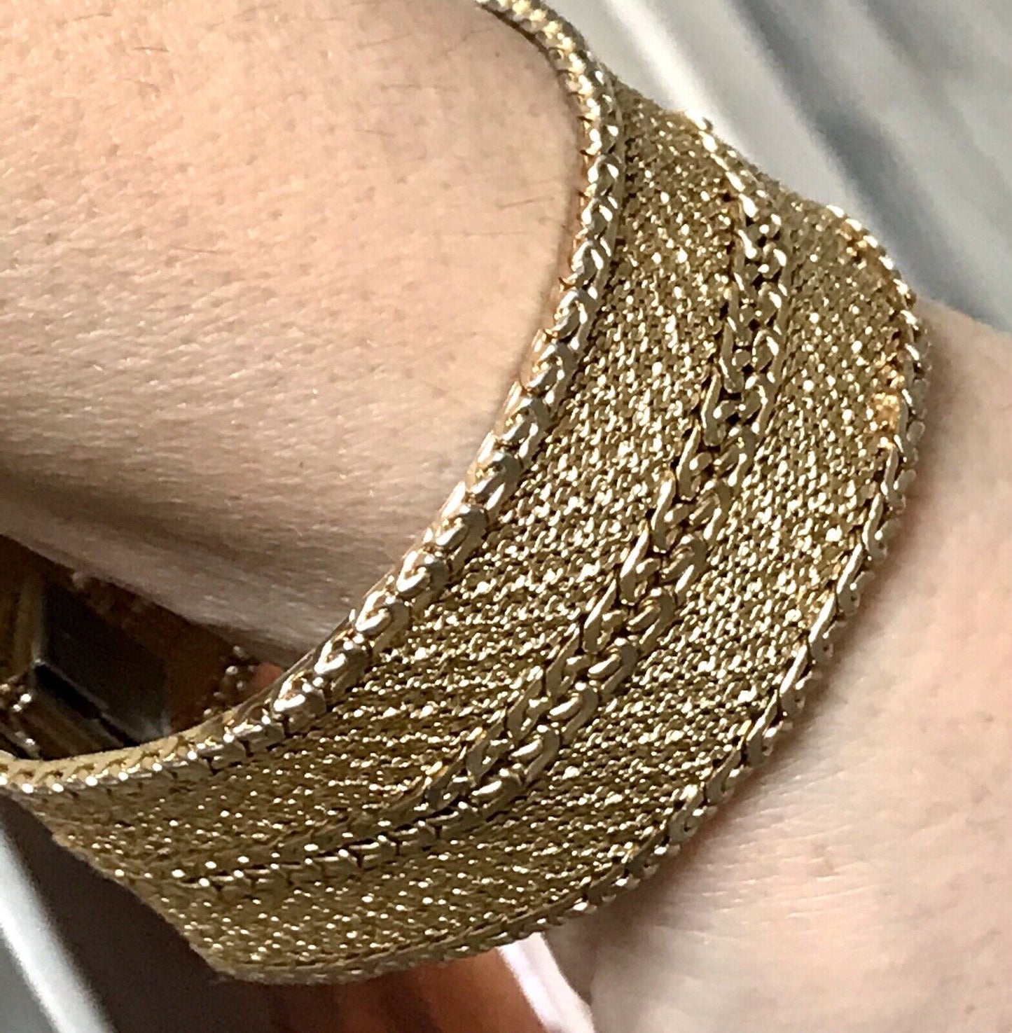 Vintage breites Teppicharmband Armband vergoldet Amerik. Doublè