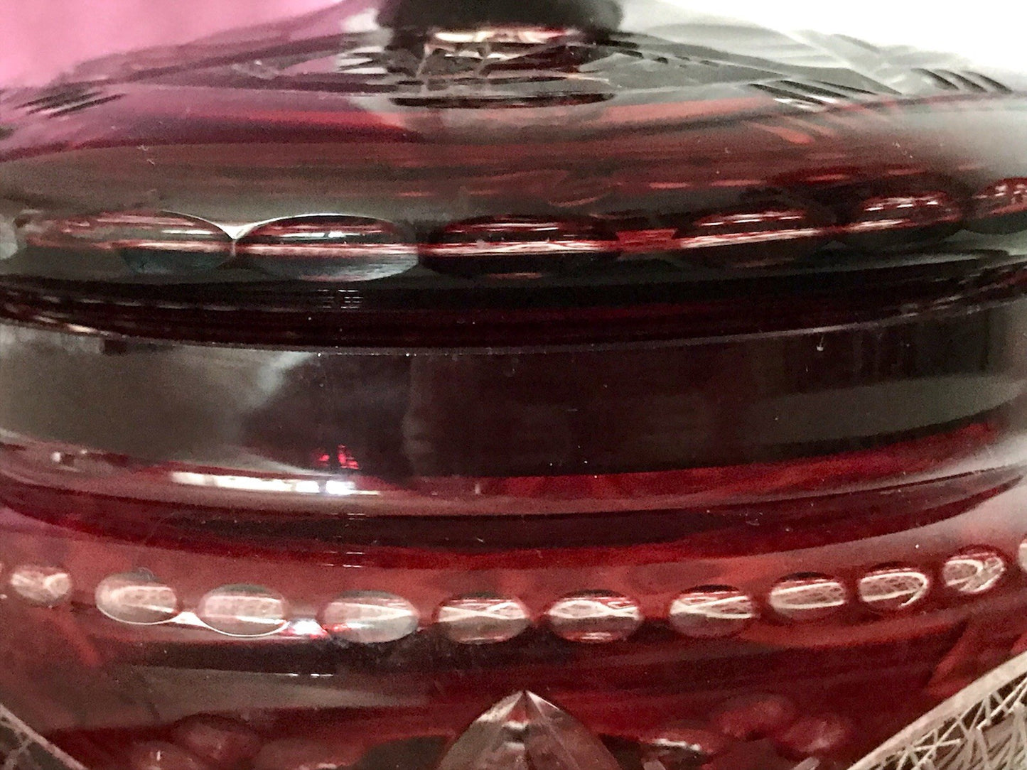 Vintage EDEL Glasdose Deckeldose Bonboniere Kristallglas Schliff Rubin Rot