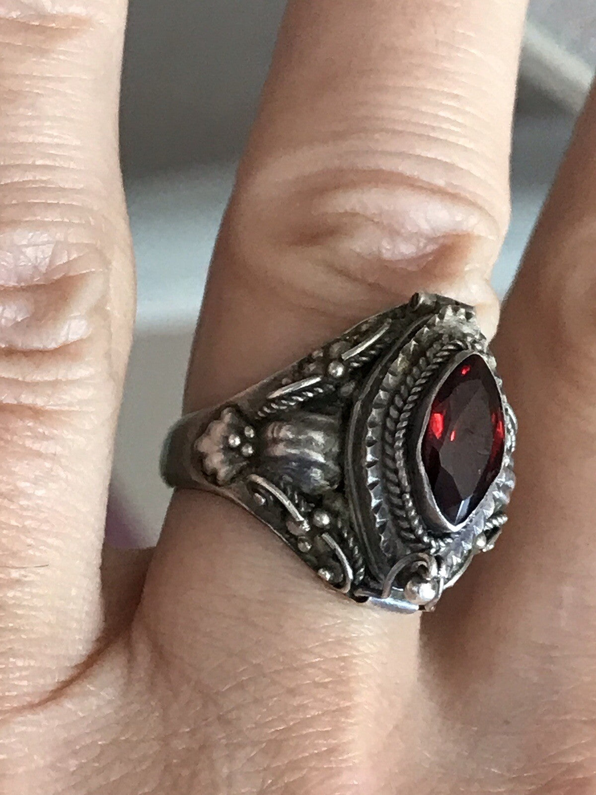 Vintage Edel Granatstein? DAMEN Giftring RING Silber 925 Gr.57
