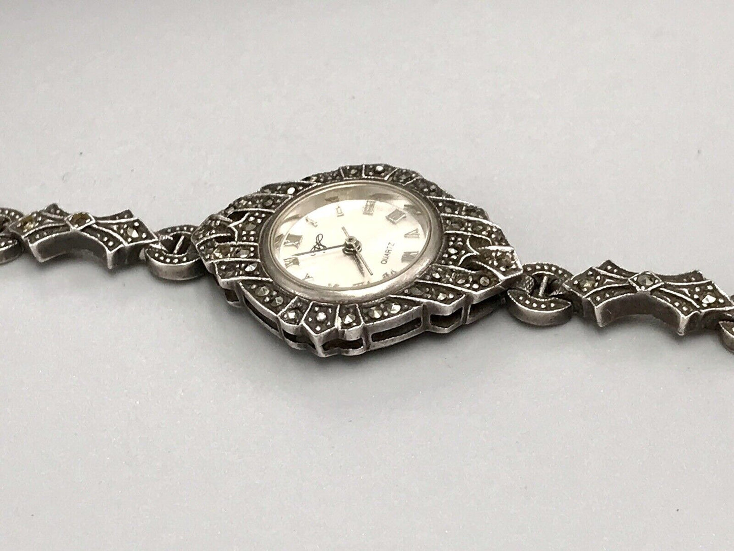Vintage EDEL!!! Art Déco Stil 925 Silber Armbanduhr Damen Markasite wundervoll!