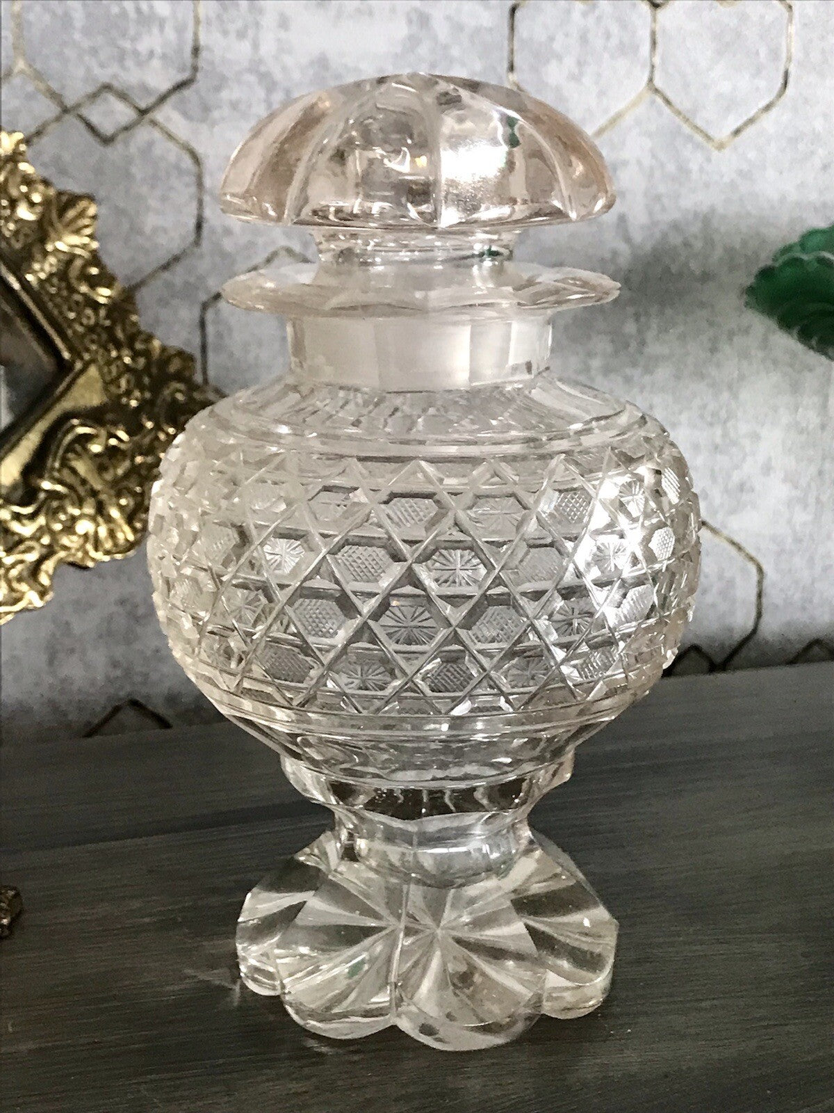 Antik uralt ~1850 Glasdose Schale m. Fuß Bonboniere Kristallglas Schliff Schnitt