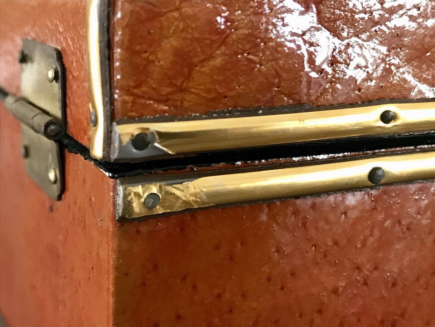 Vintage Schatulle Schmuckdose Dose Kästchen Leder bezogen Cognac