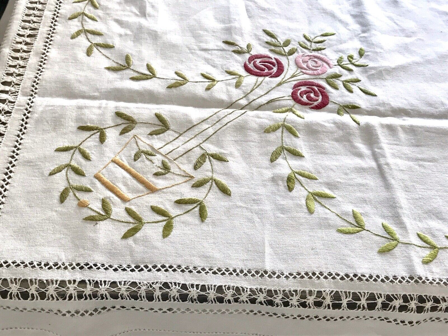 Antik Leinen Jugendstil Tischdecke natur bunt Rosen Stickerei 136 cm x 205 cm