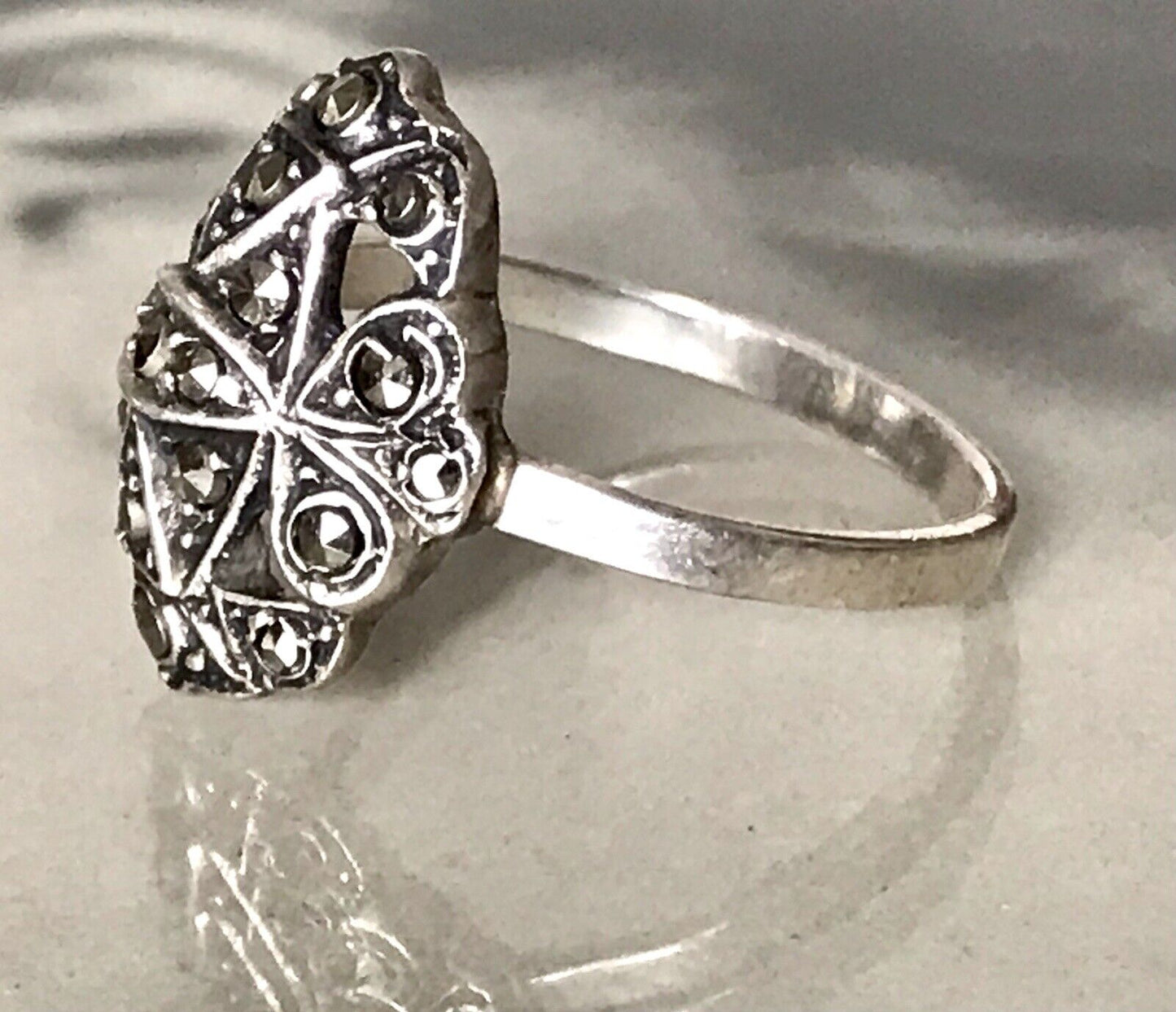 Antik Art Déco Edel Markasite DAMEN RING Silber 925 Gr.52 53 Schiffchen 1,68