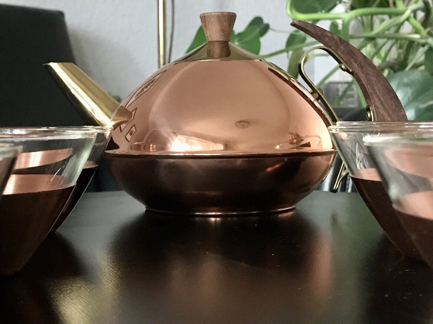 Vintage 60er 6x Teeglashalter mit Glaseinsätzen & Kanne Kupfer Teak