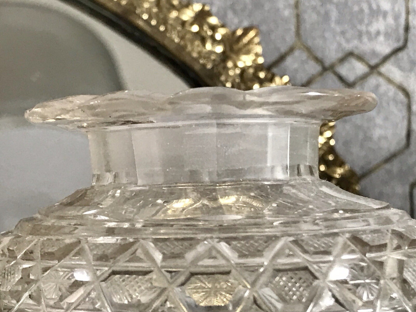 Antik uralt ~1850 Glasdose Schale m. Fuß Bonboniere Kristallglas Schliff Schnitt
