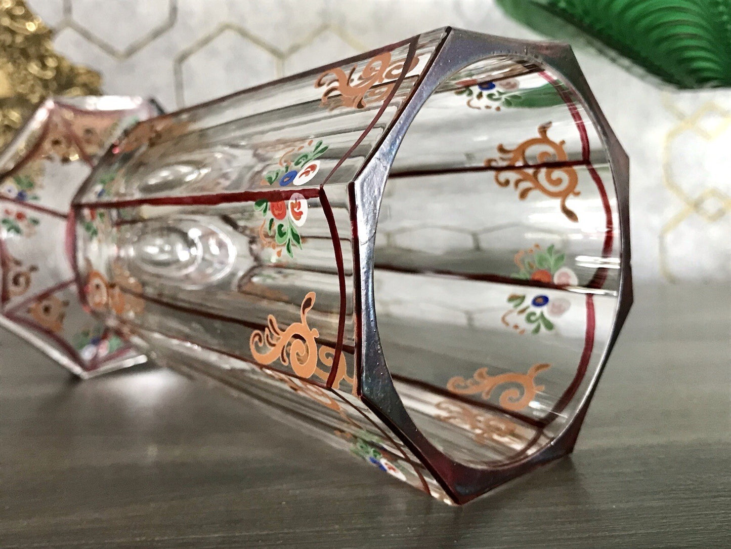 Antikisiert Replik Böhmisch Biedermeier Email-Malerei Glas Fußbecher bemalt
