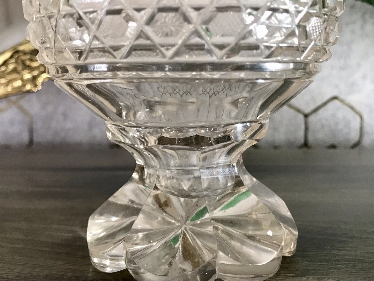 Antik uralt ~1850 Glasdose Schale m. Fuß Bonboniere Kristallglas Schliff Schnitt