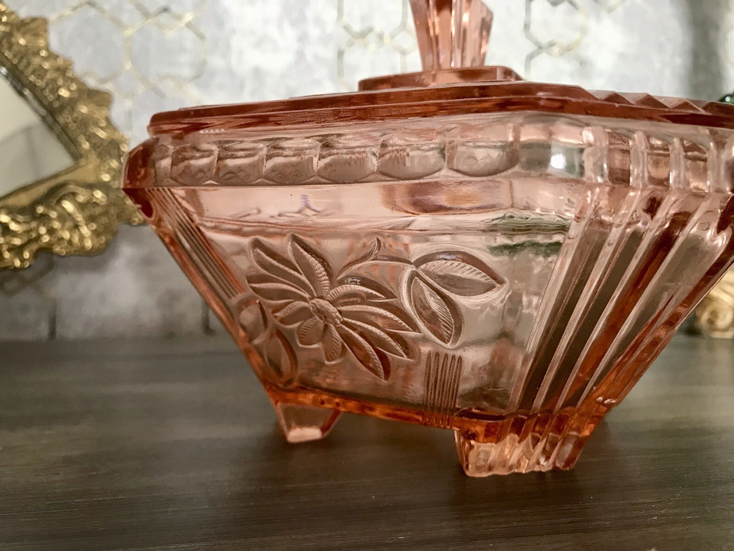 Antik Art Déco Dose Deckeldose Zierdose Pressglas Rosalin rosa Glas