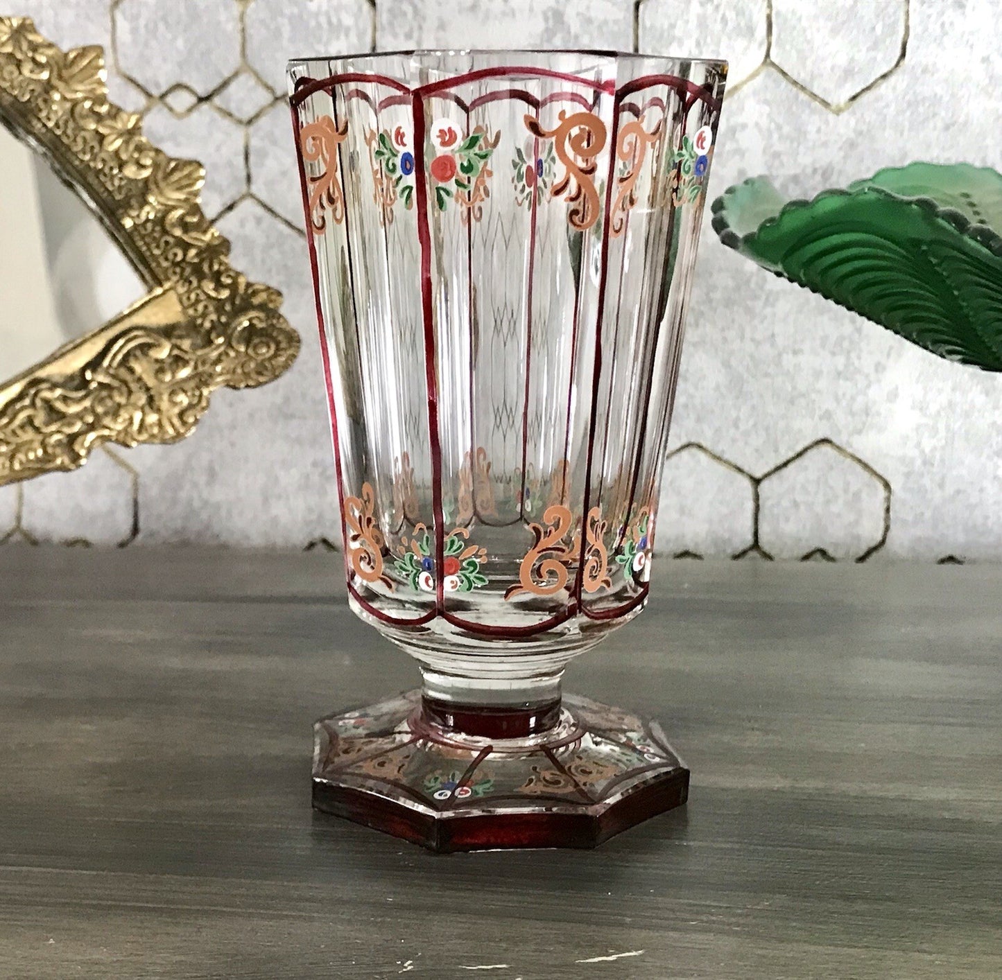 Antikisiert Replik Böhmisch Biedermeier Email-Malerei Glas Fußbecher bemalt